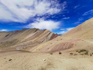Read more about the article Conquering the Ausangate Trek: A Solo Adventure in the Andes