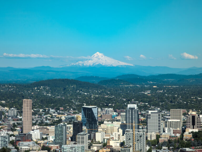 Read more about the article Portland’s Urban Charms & The Majestic Columbia River Gorge