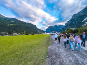 Read more about the article A Day at ESAF 2025 (Mollis, Glarus): Steam of Tradition, Sawdust, and a Very Swiss Kind of Joy